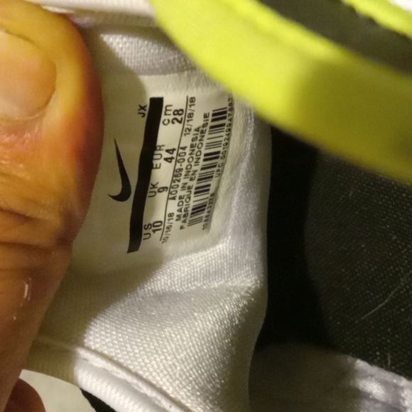 Slightly used  Nike zoom 2k - Picture 3 of 3